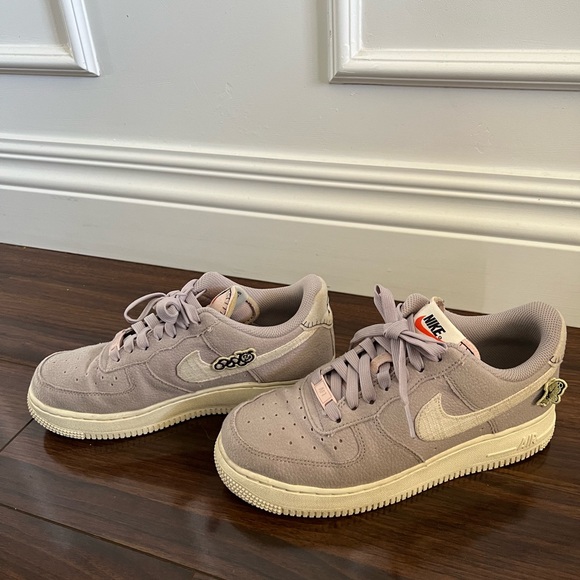 Nike Air Force 1 - Picture 2 of 5